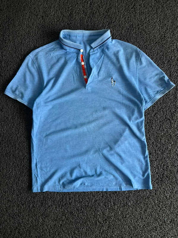 Vintage Light Blue Contrast Collar Polo T-Shirt ⚠️ Small Scratch