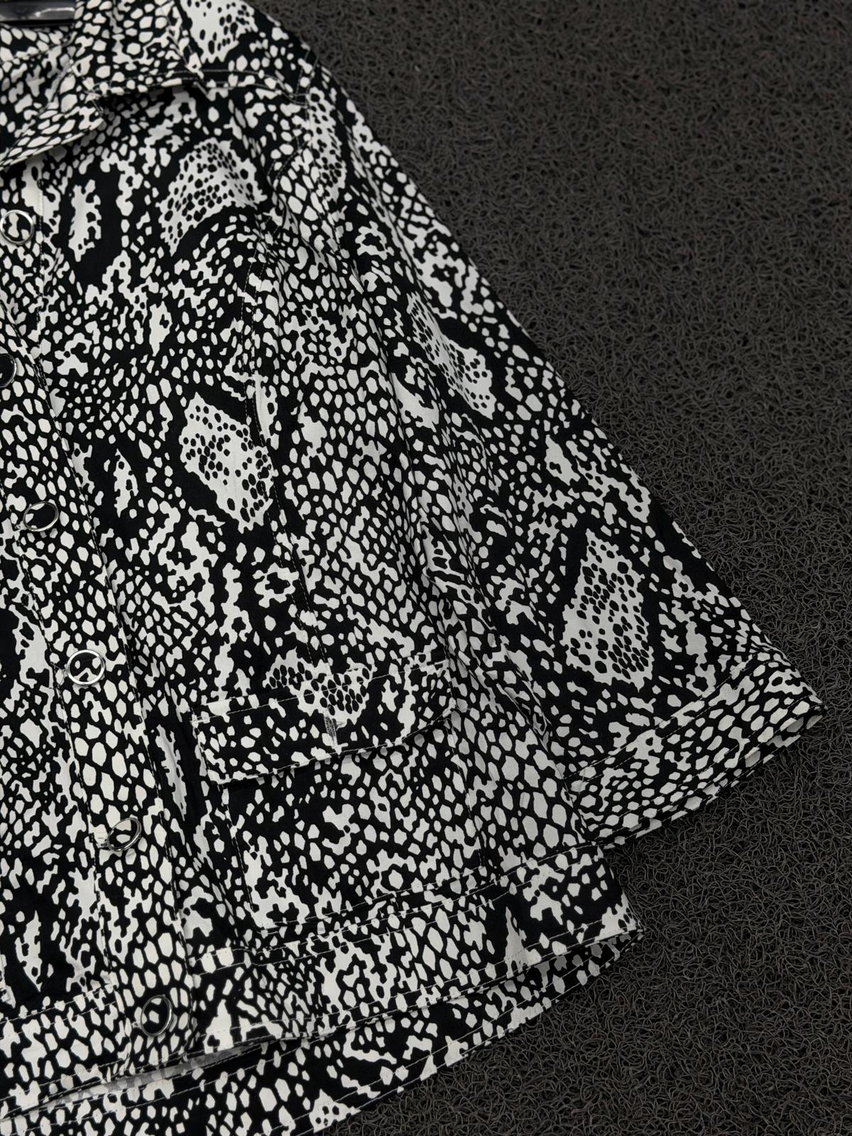 Wild Contrast Print Jacket
