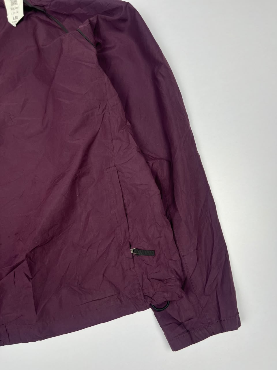 Quarter-Zip Lightweight Windbreaker Jacket with High Neck and Zip Pockets