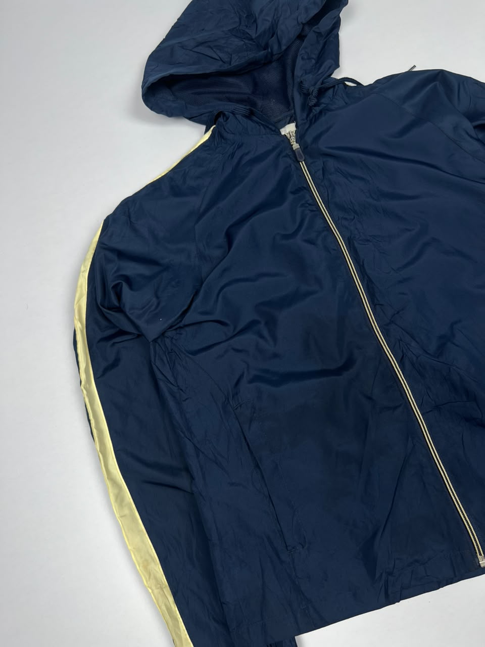 Navy Blue Hooded Windbreaker Jacket with Yellow Contrast Side Stripes – Vintage Sportswear Jacket