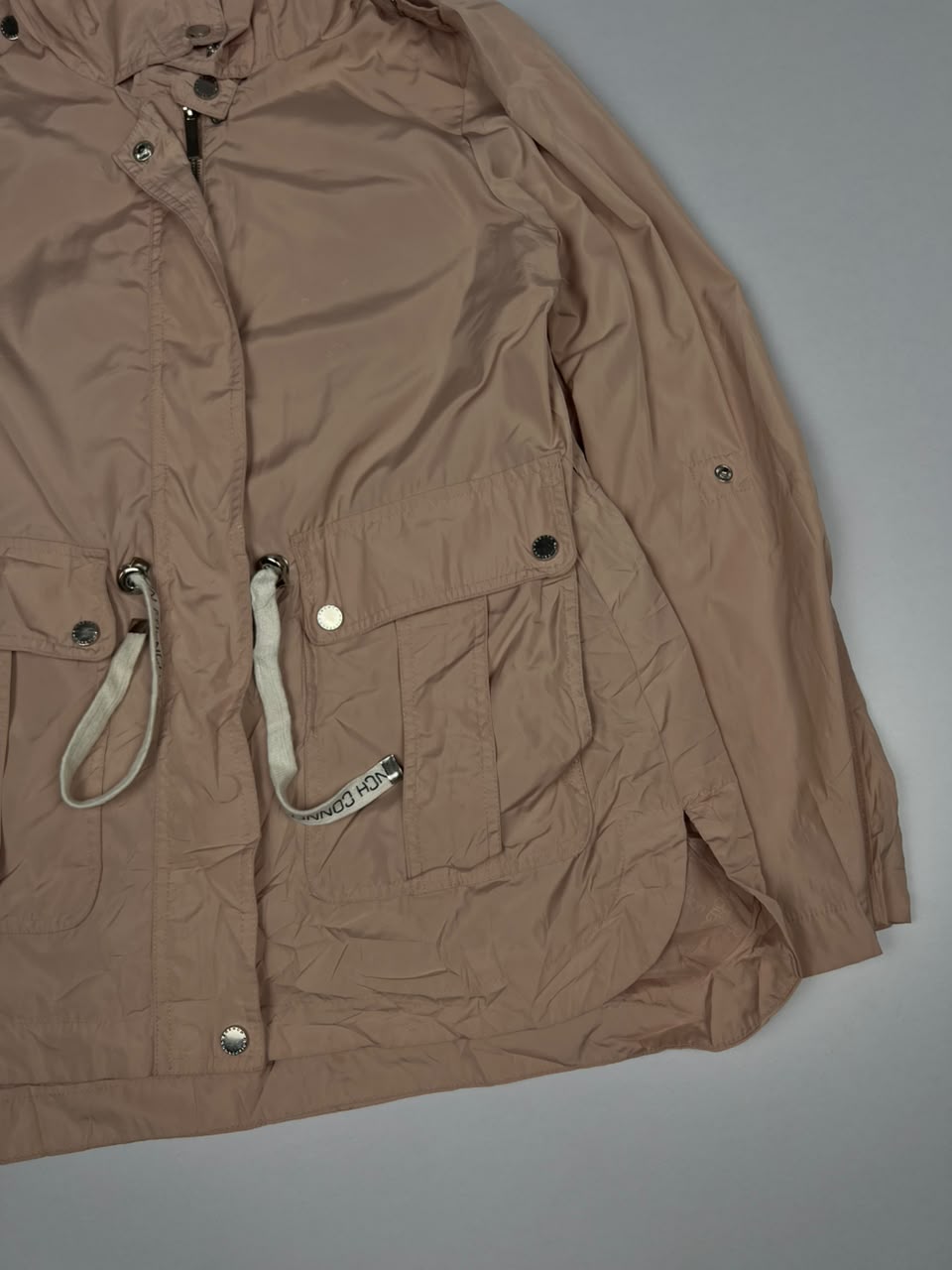 Beige Hooded Utility Jacket with Drawstring Waist and Multi-Pocket Design – Thriftwear