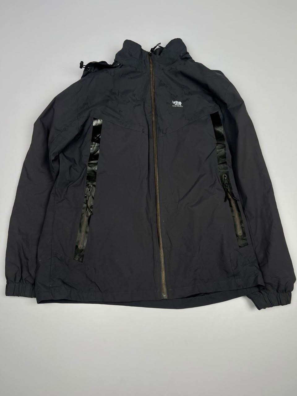 Hooded Outdoor Windbreaker Jacket with Zip Pockets ⚠️ Small Stain
