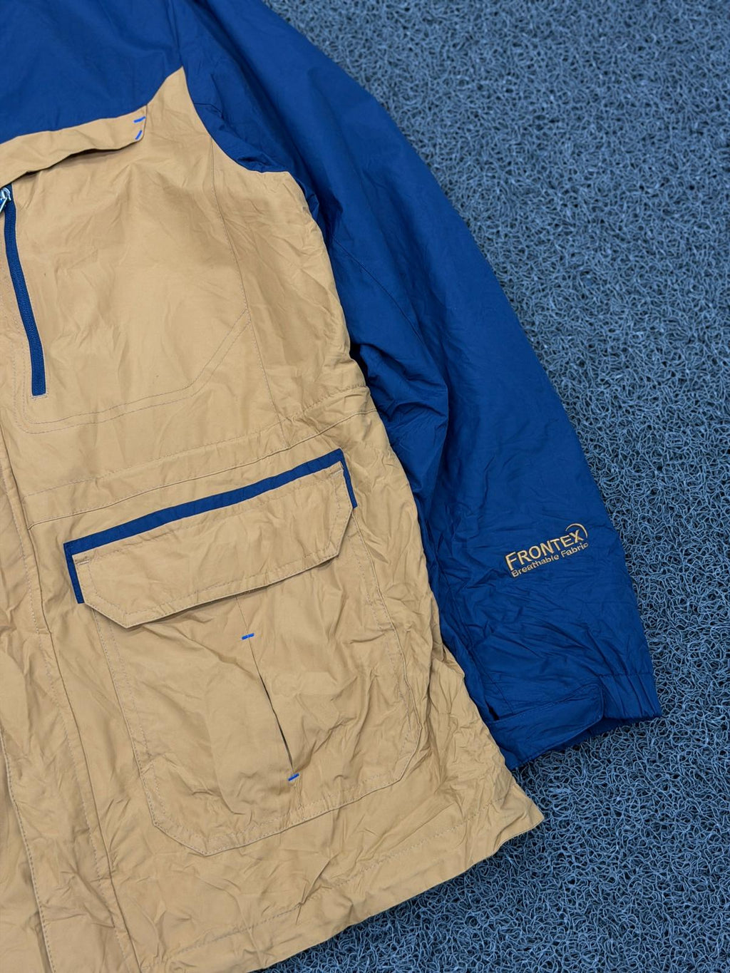 Sandstone Explorer Utility Jacket