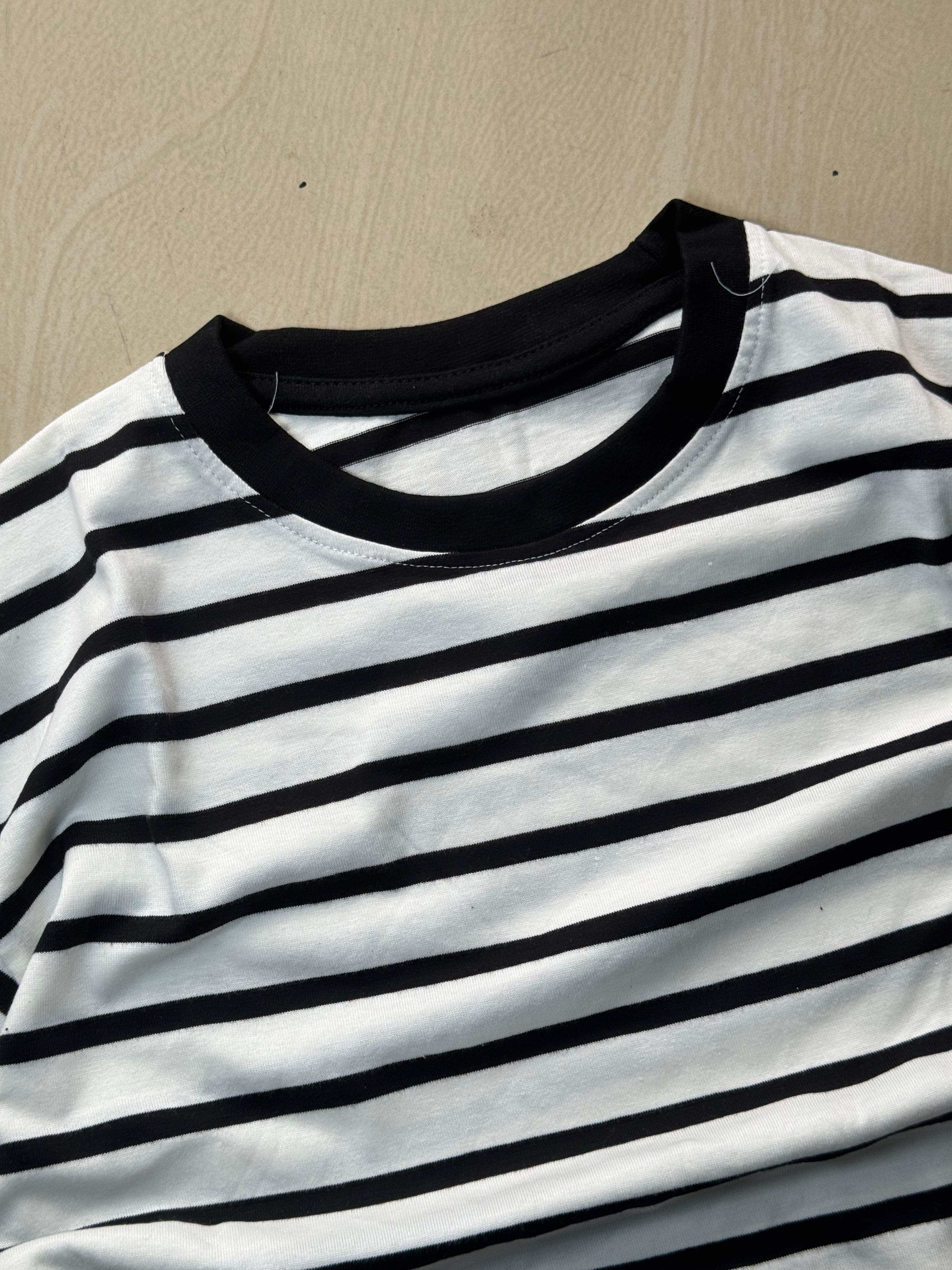 Minimal Black Striped Full Sleeve Tees