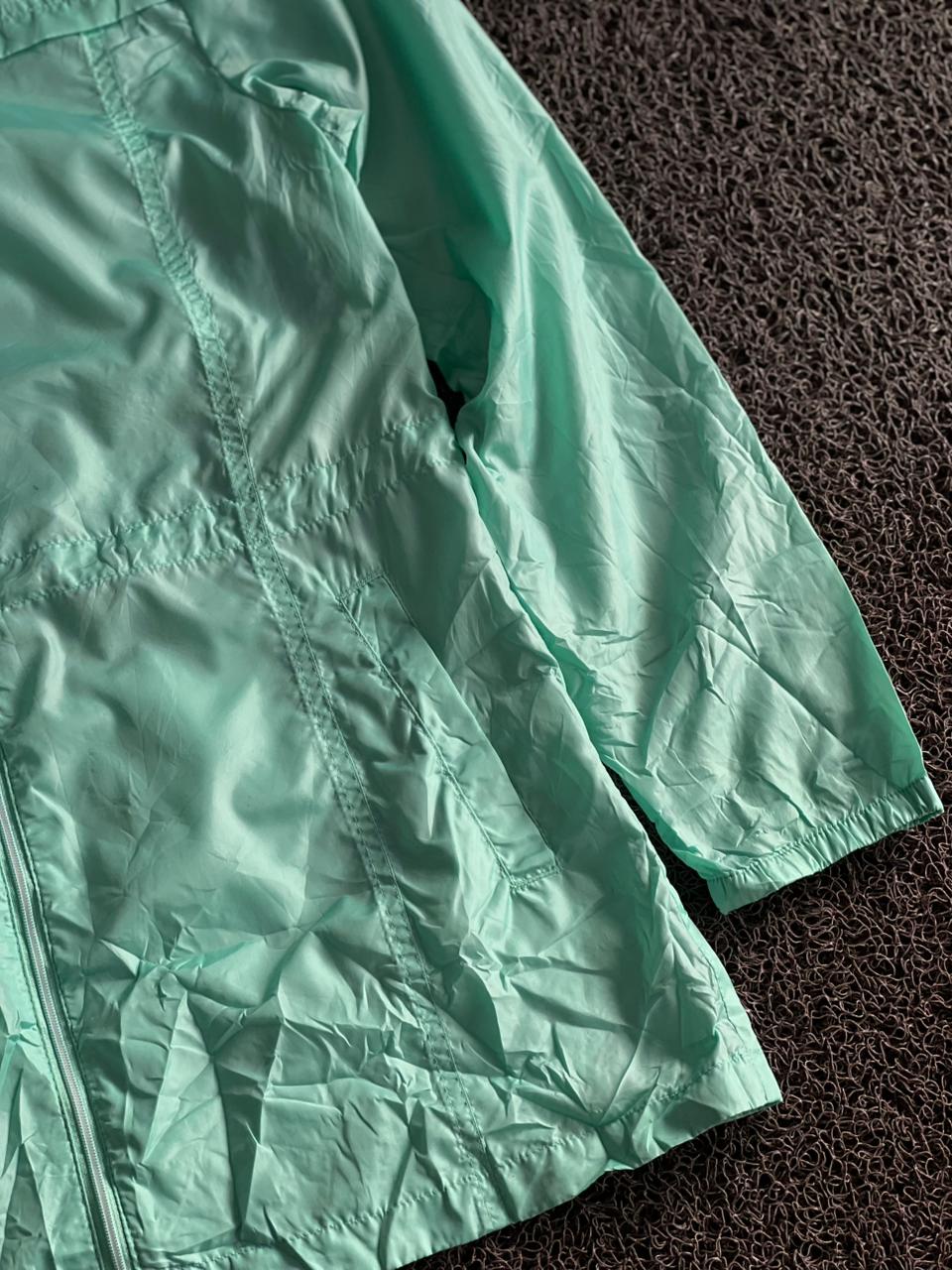 Mint Breeze Lightweight Hooded Windbreaker Jacket