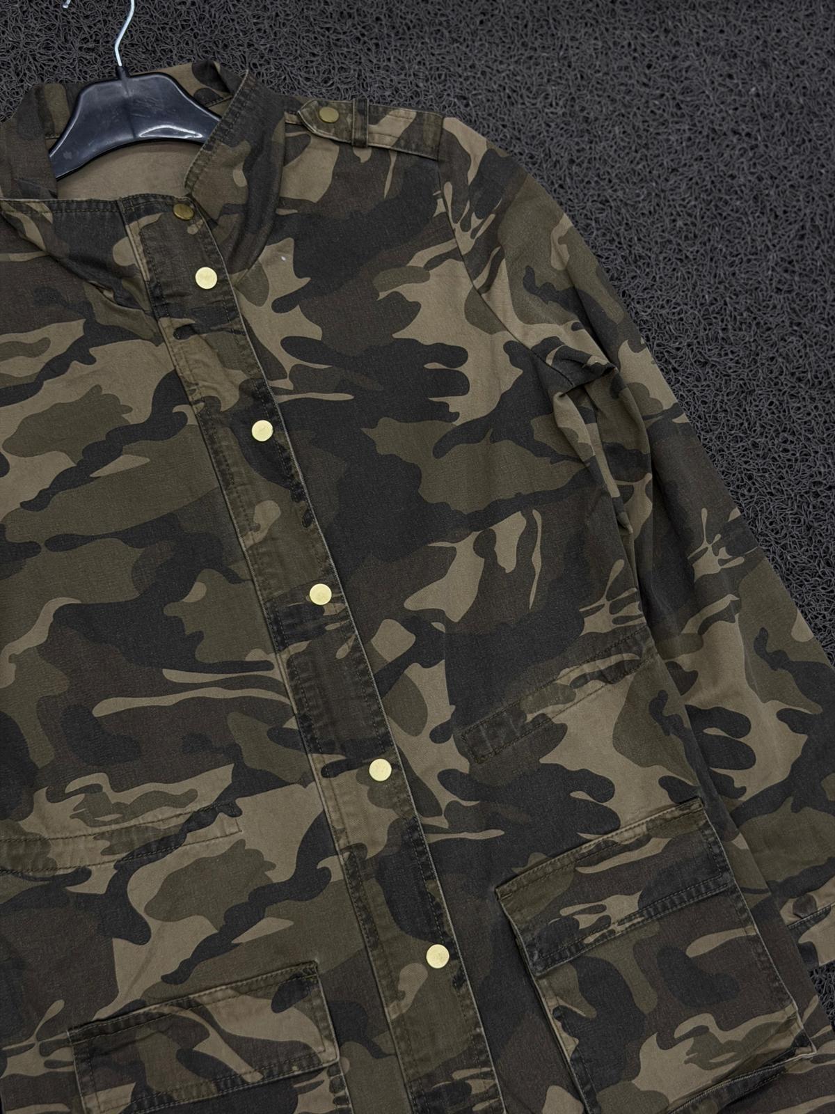 Military-Inspired Woodland Camo Multi-Pocket Utility Jacket
