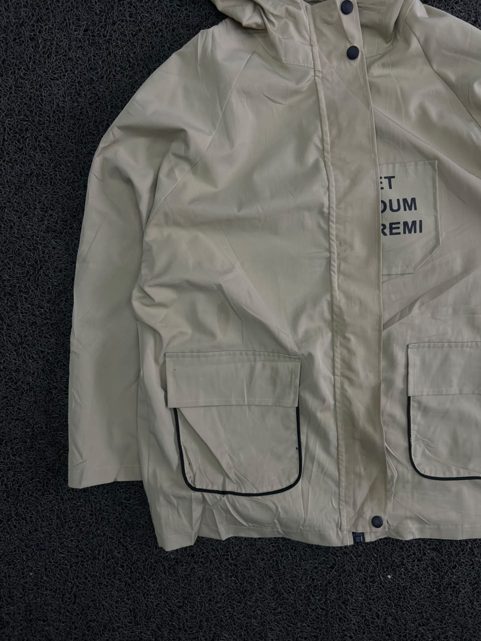 Hooded Utility Rain Jacket – Lightweight Windbreaker with Flap Pockets