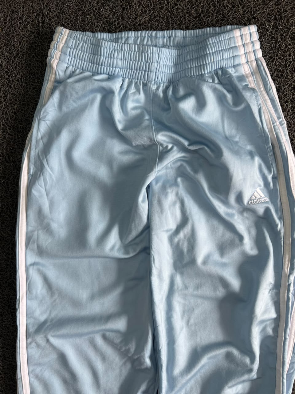 Vintage Sportswear Track Pants – Light Blue ⚠️ Stain in leg Side