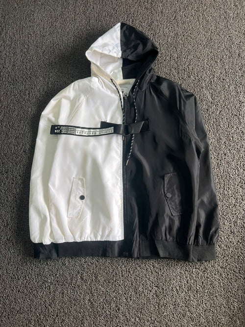 Vintage Black & White Full Zip Hooded Windbreaker Jacket ⚠️ Small Stains
