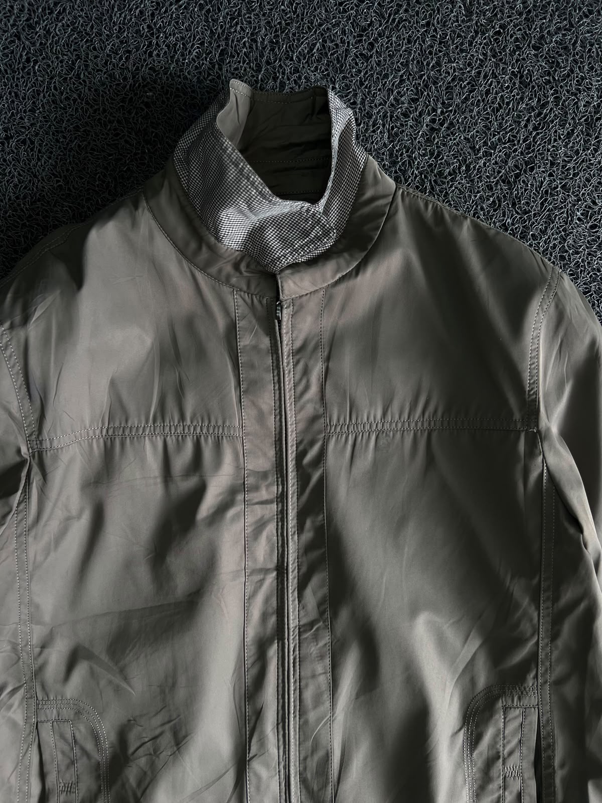 Lightweight Full-Zip Jacket – Men's Casual High Neck Windbreaker