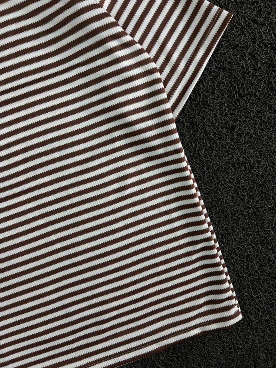 Striped five Sleeve T-Shirt – Ribbed Texture