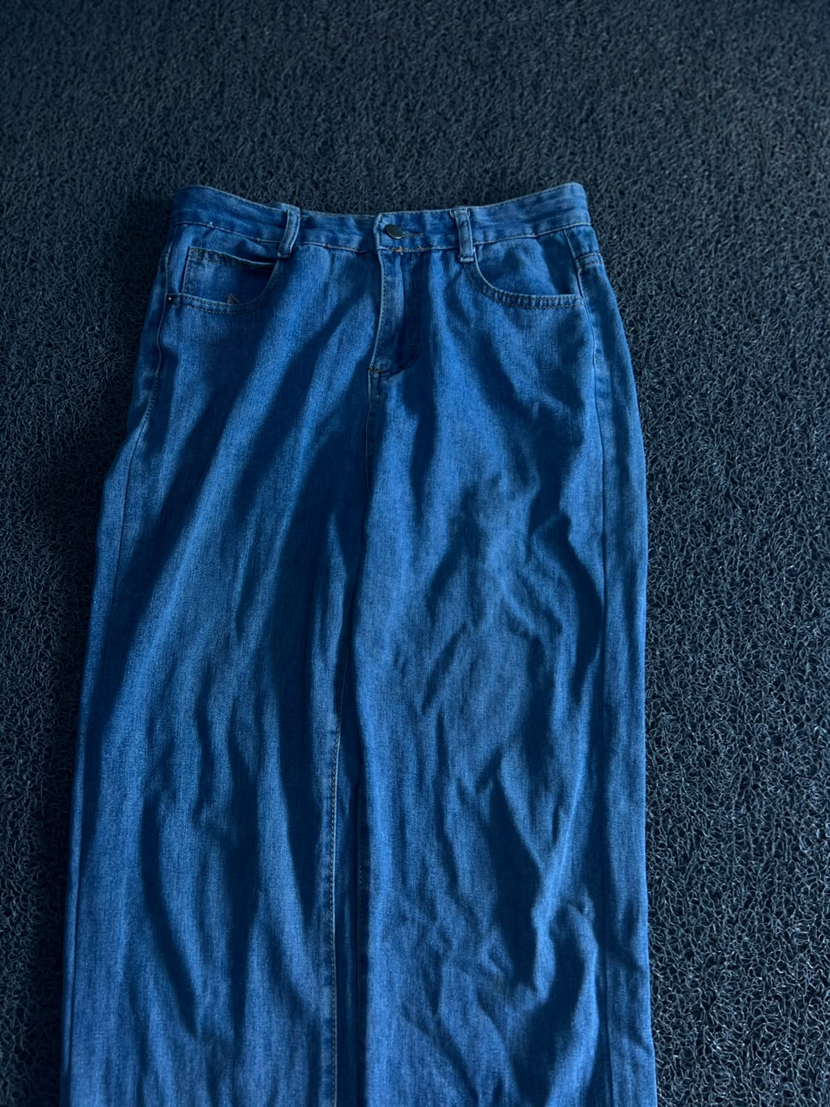 Vintage Blue Wide-Leg Denim Jeans | High-Waist Relaxed Fit | Thrifted