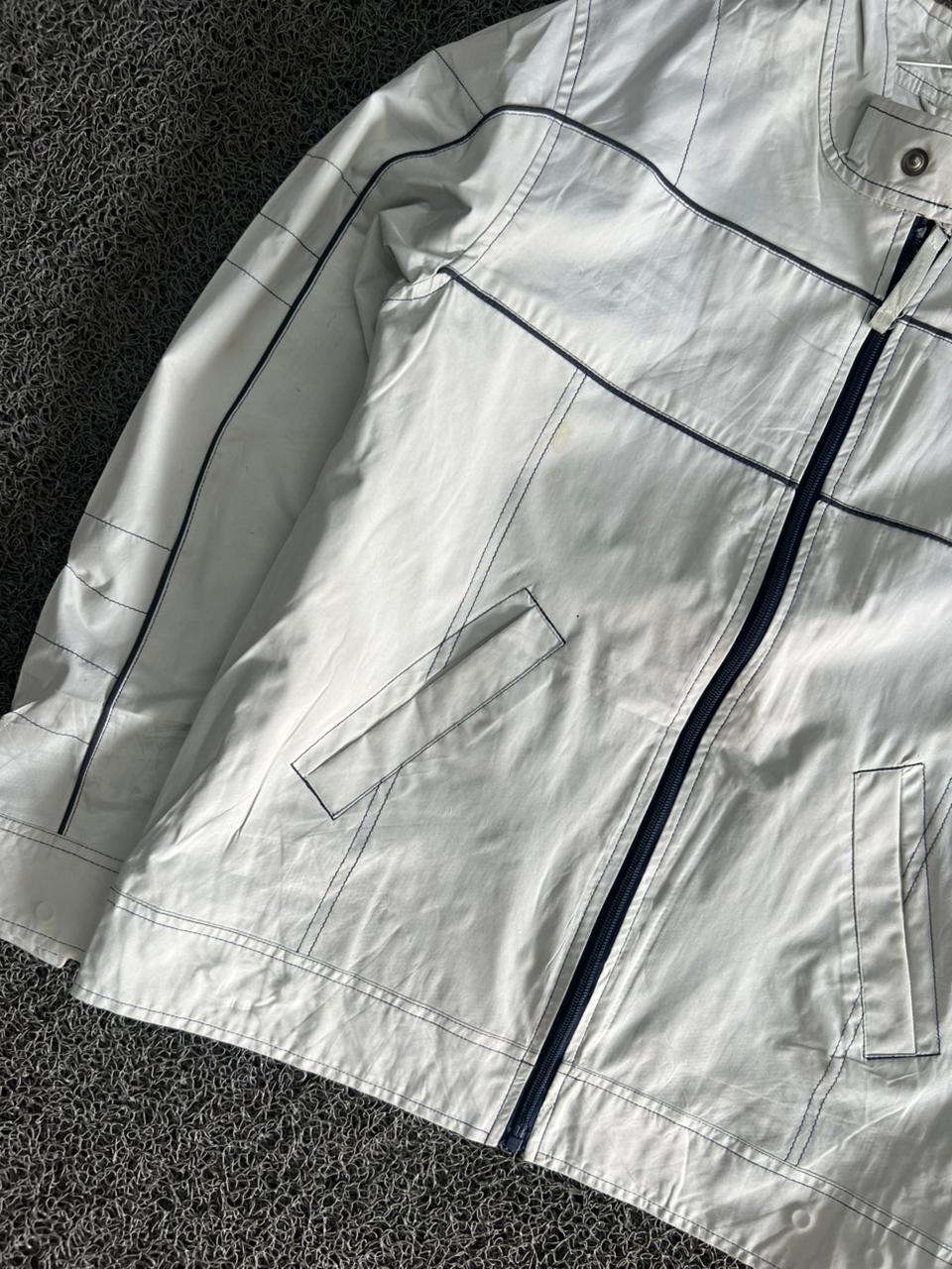 High-Neck Casual Zip-Up Jacket with Contrast Piping