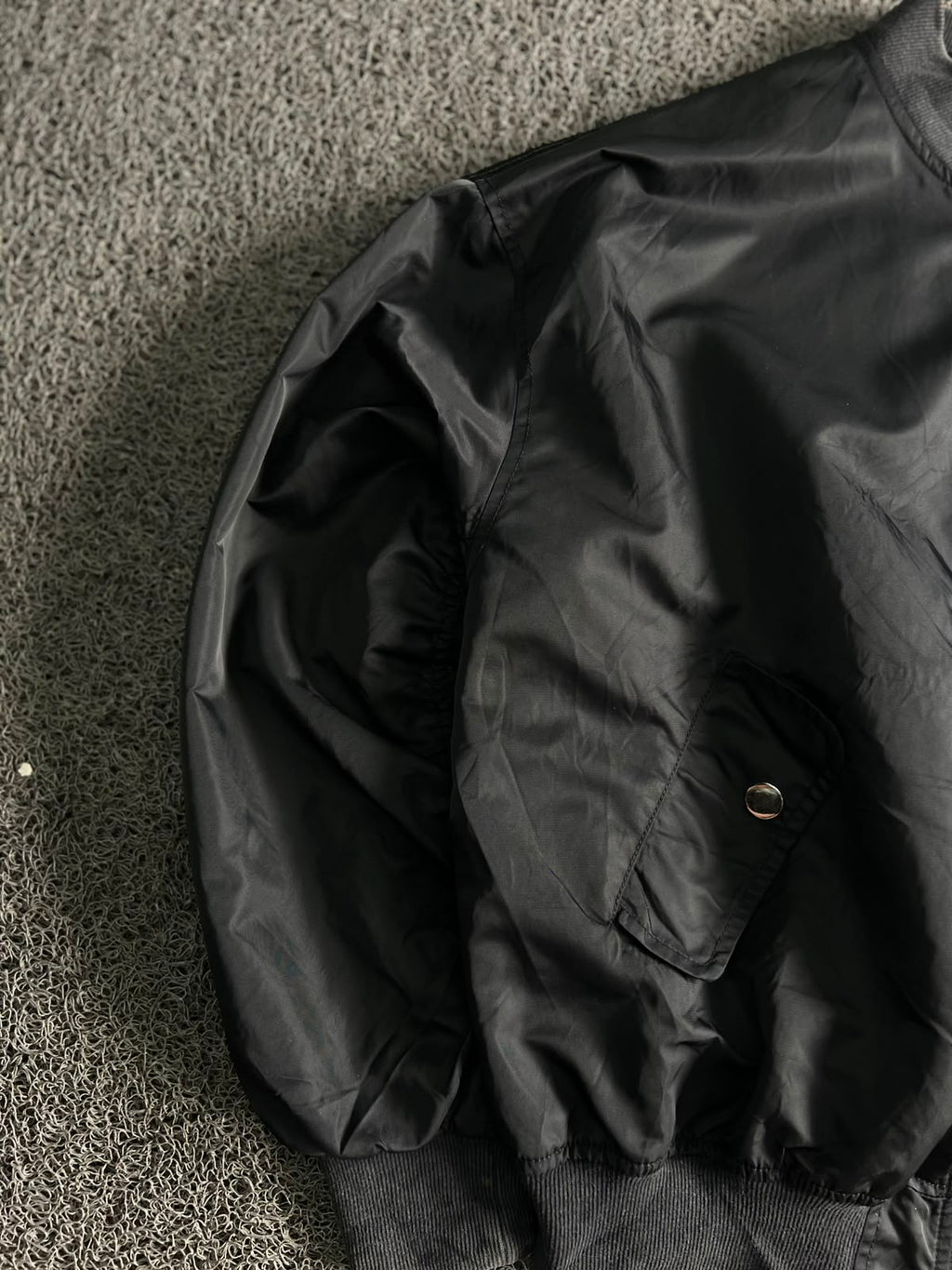 Balenciaga 2017 Logo Black Bomber Jacket – Zip-Up
