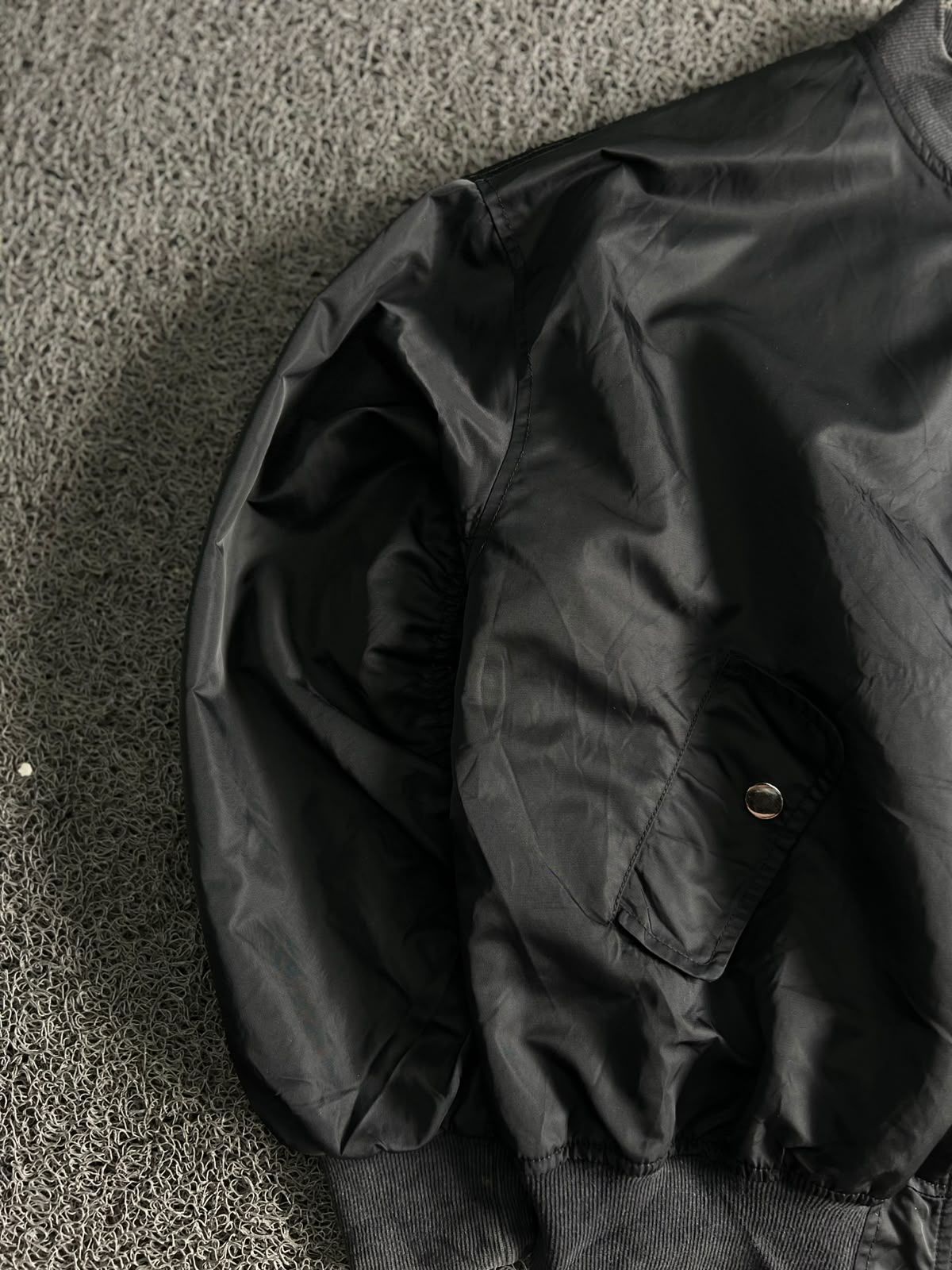 Balenciaga 2017 Logo Black Bomber Jacket – Zip-Up