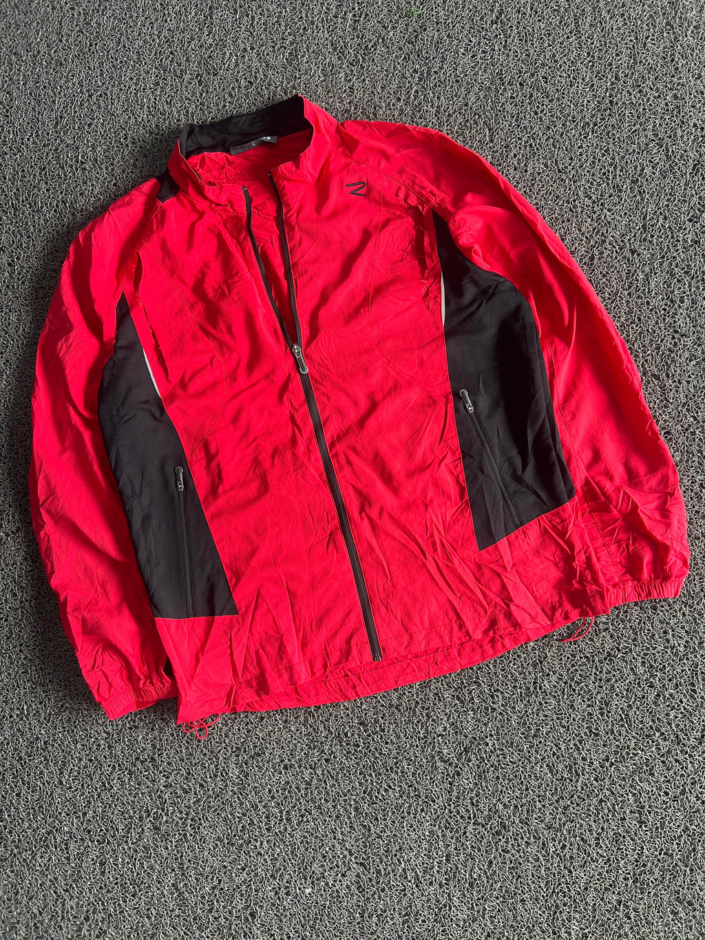 Men's Red & Black Lightweight Windbreaker Jacket(⚠️Zip not working)