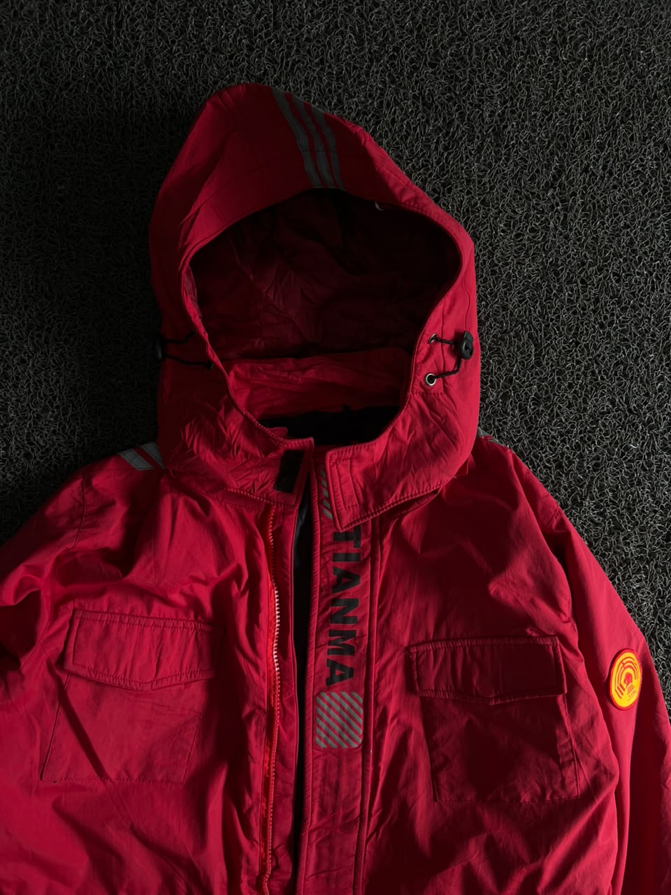 Outdoor Hooded Jacket – Front Zip Missing ⚠️