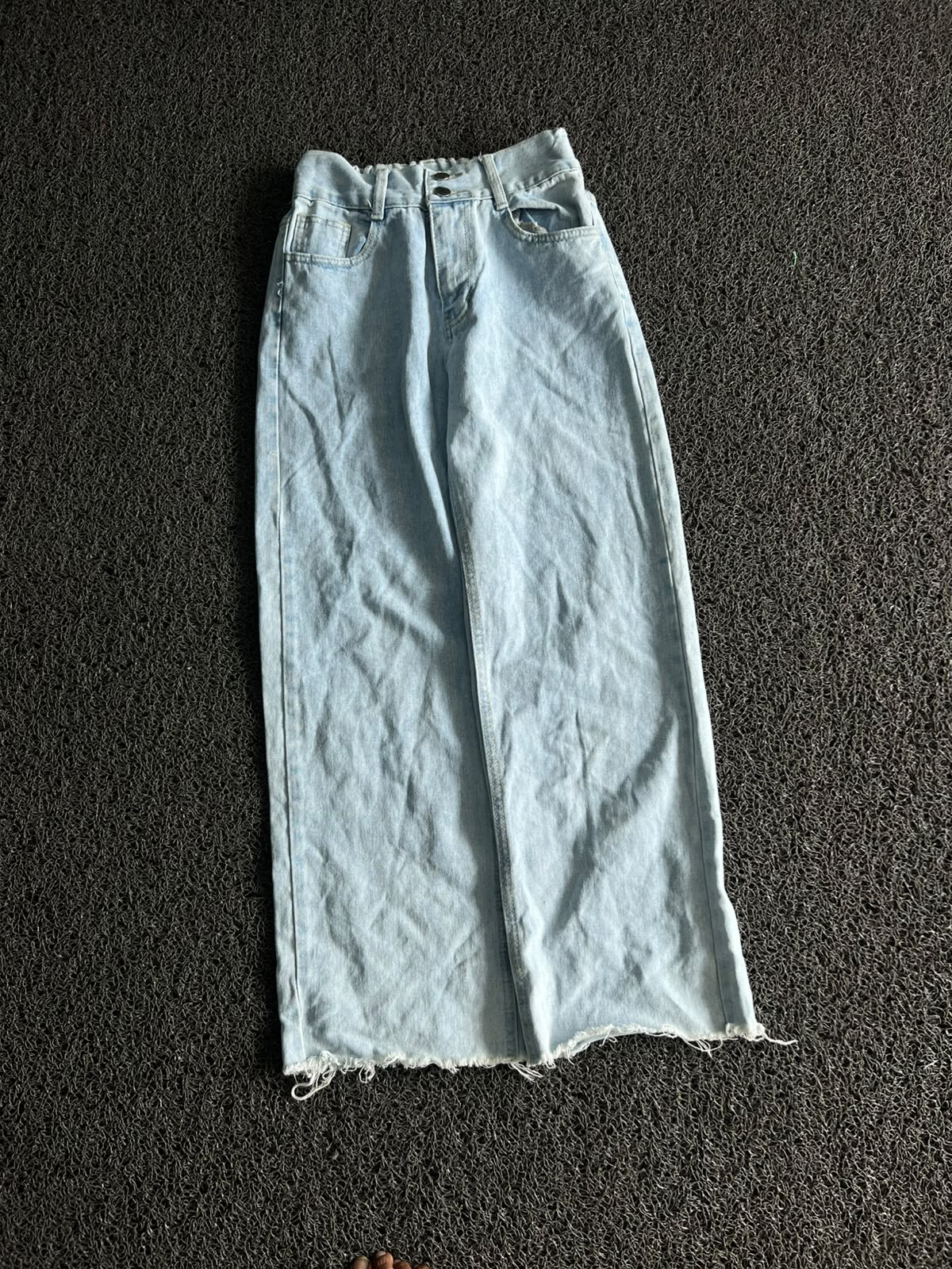 Raw Hem Light Wash Wide Leg Jeans
