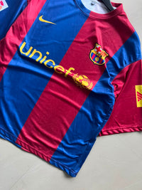Lionel Messi #19 Retro FC Barcelona Home Football Jersey