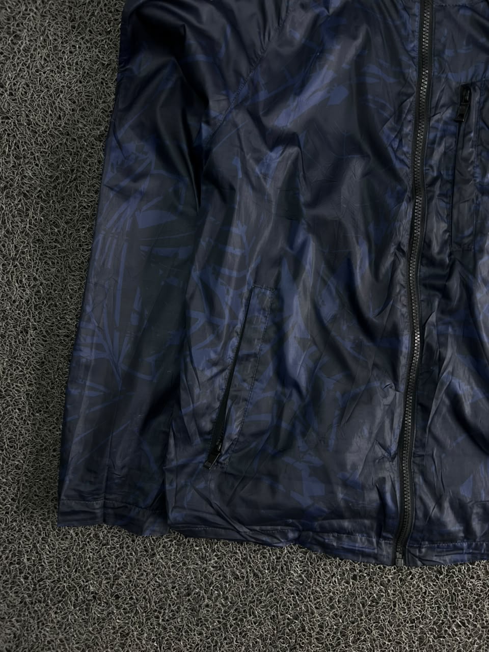 Hooded Lightweight Windbreaker Jacket – Full Zip Outdoor Rain Jacket