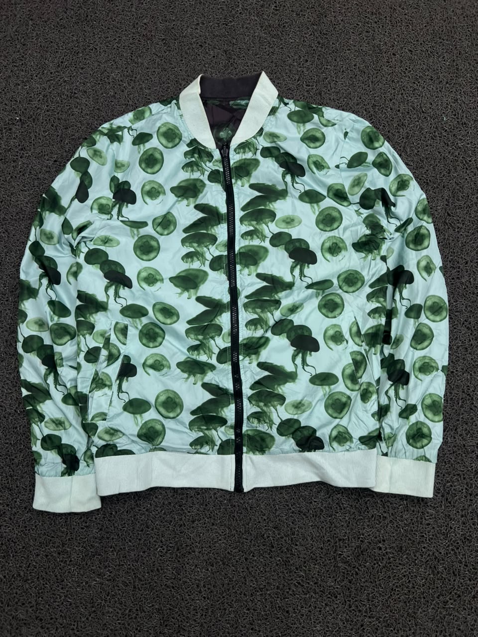 Reversible Jellyfish Print Bomber Jacket – Double-Sided Wear