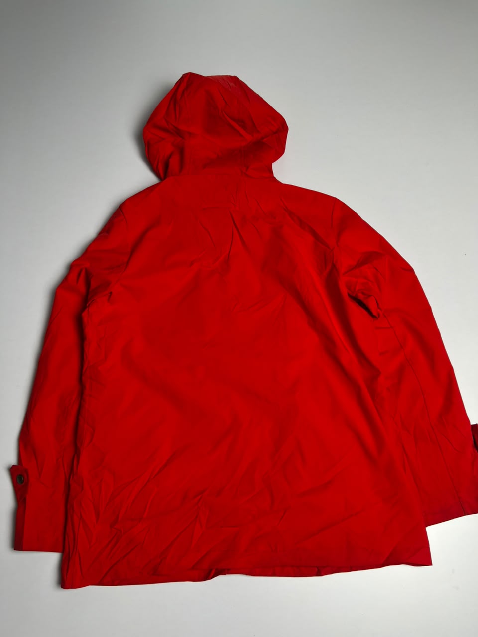 Vintage Red Hooded Utility Jacket with Drawstring Hood and Snap Buttons