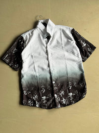 Men’s Gradient Calligraphy Print Short Sleeve Shirt