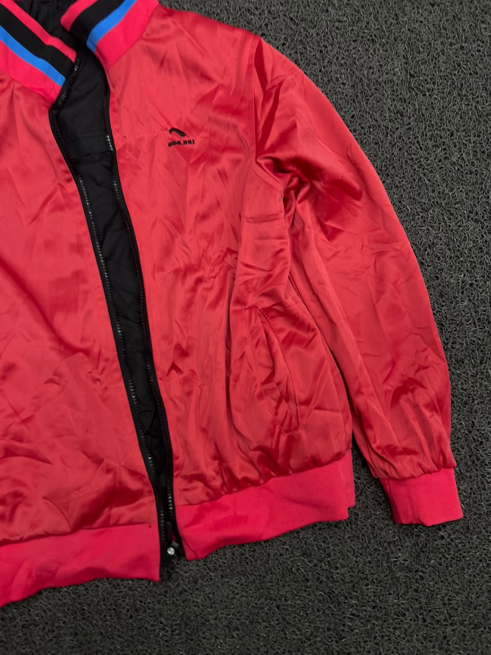 BINLIHU Reversible Neon Pink & Black Bomber Jacket | Lightweight Full-Zip Casual Jacket | ⚠️ zip damage