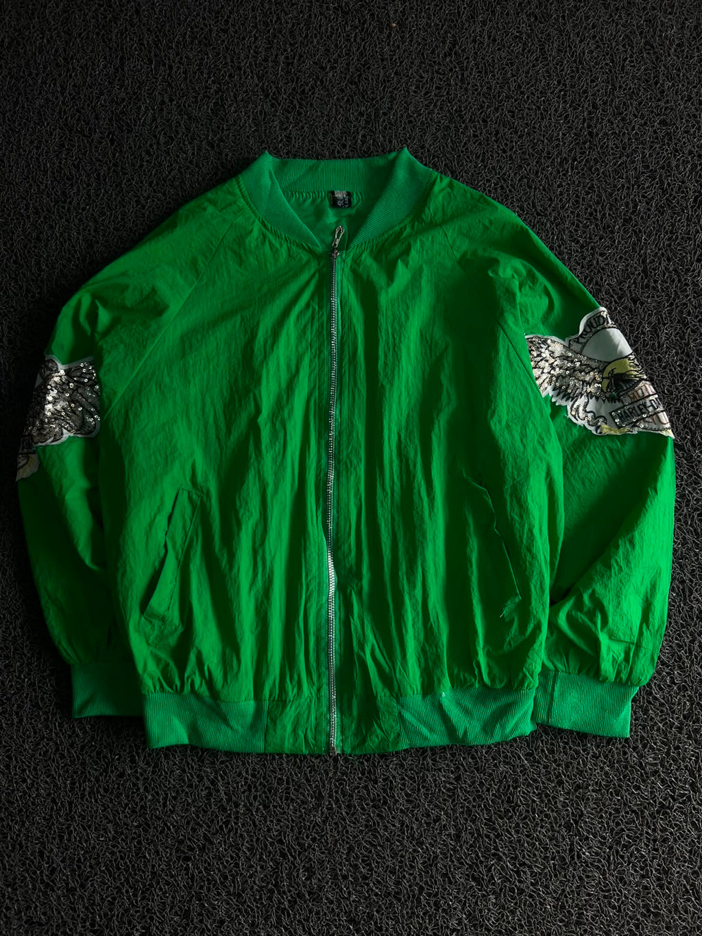 Green Bomber Jacket with Sequin Eagle Sleeve Embroidery | Retro Zip-Up Streetwear