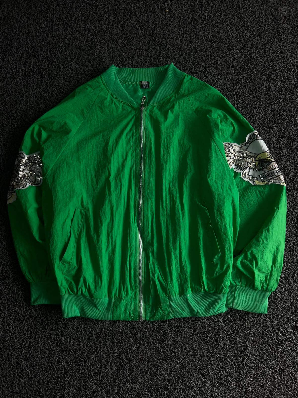 Green Bomber Jacket with Sequin Eagle Sleeve Embroidery | Retro Zip-Up Streetwear