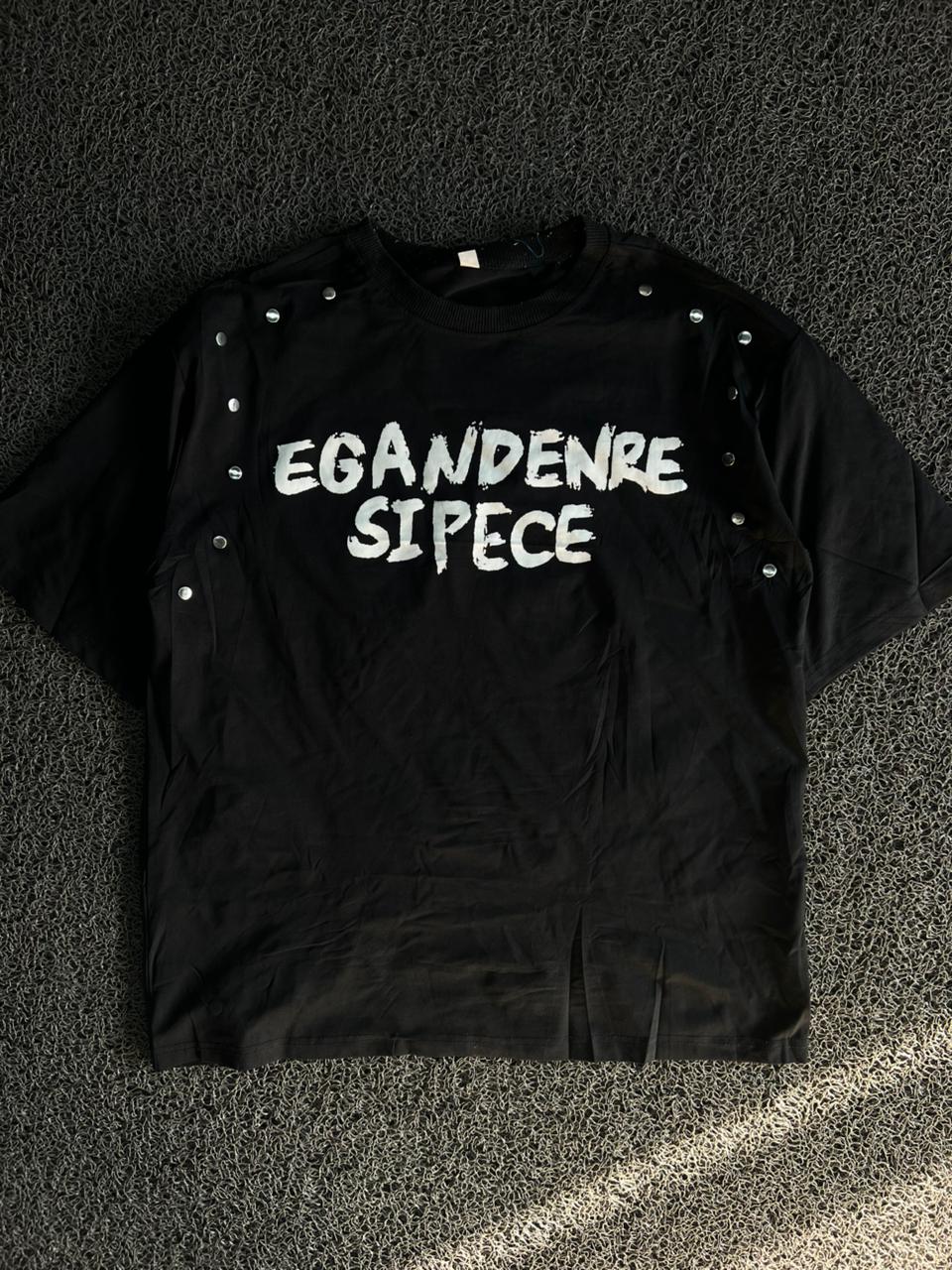 Black Oversized Graphic Studded T-Shirt – EGANDENRE SIPECE Print