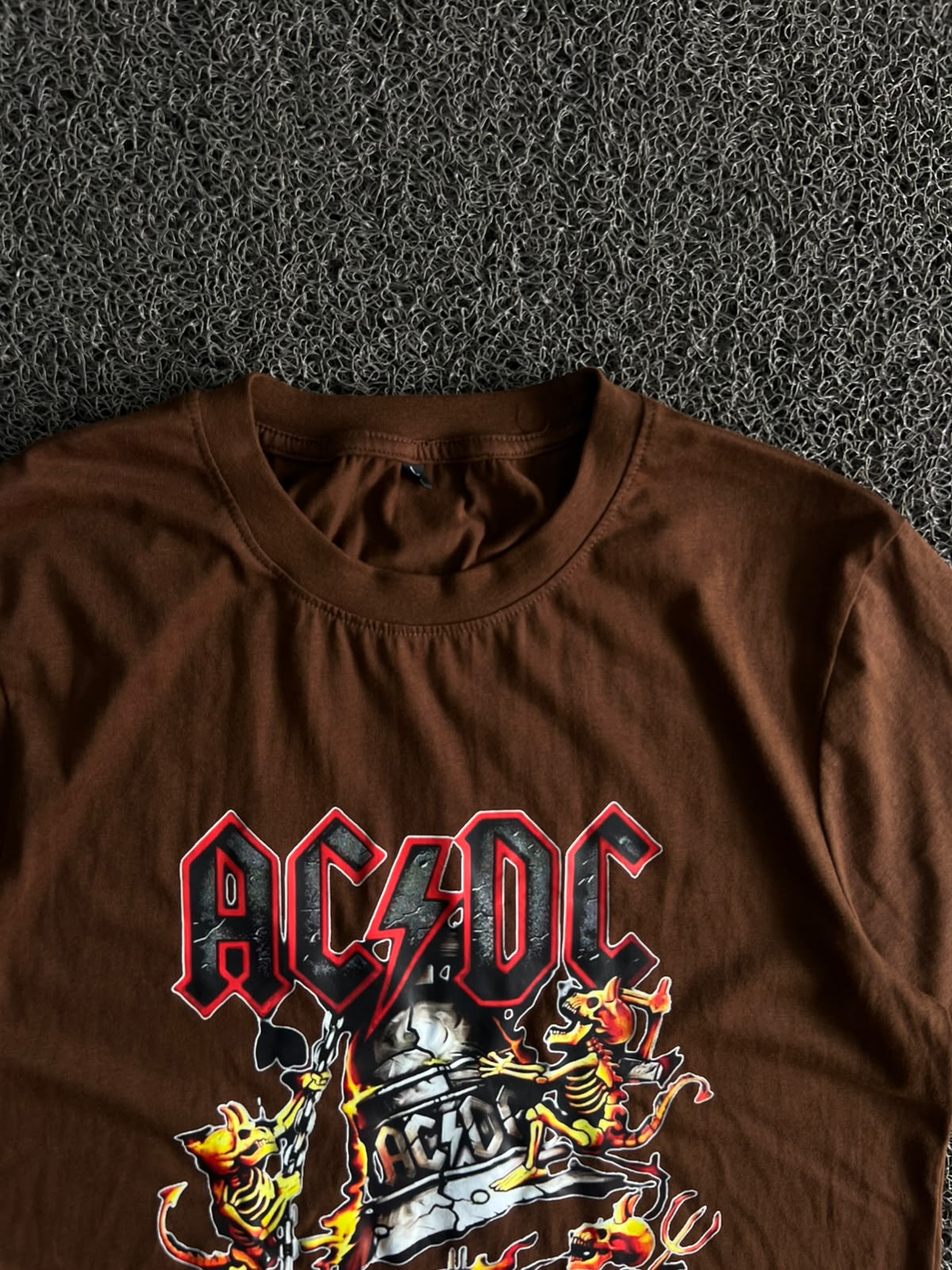 AC/DC Hells Bells Graphic Band T-Shirt – Rock Tee