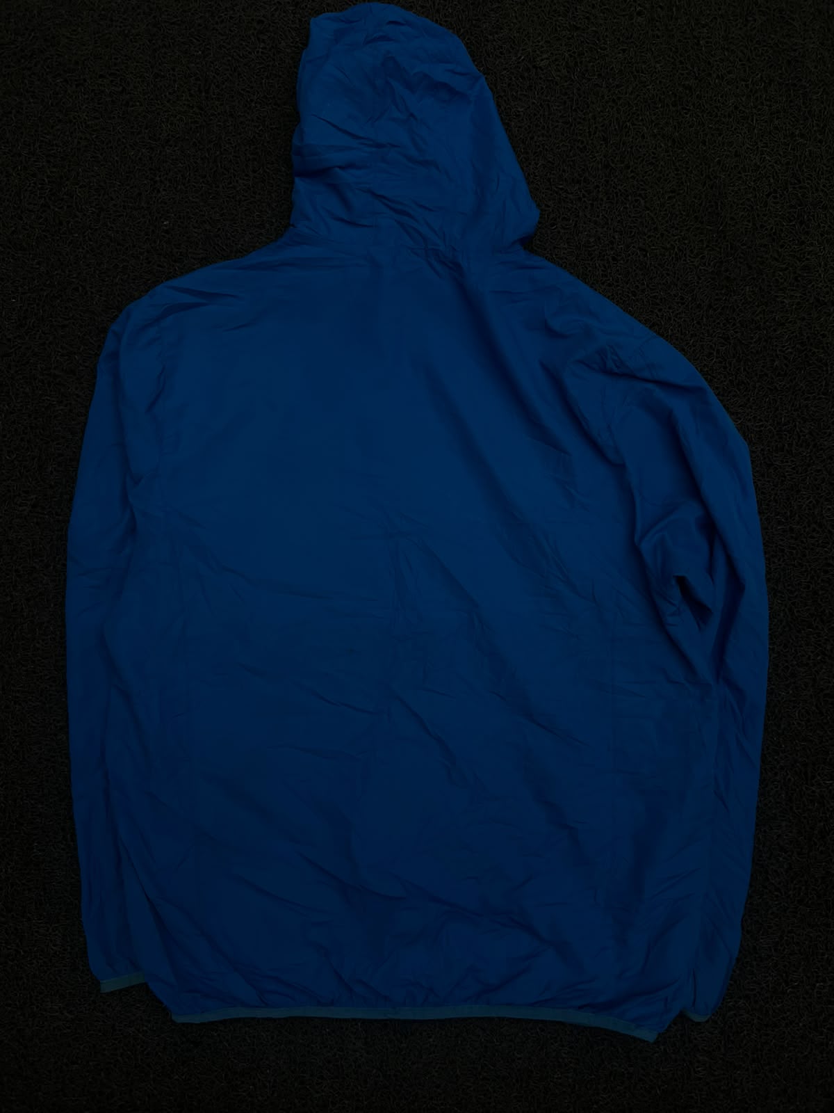 Blue Hooded Lightweight Sports Jacket with Zip Pockets ⚠️ Small Damage