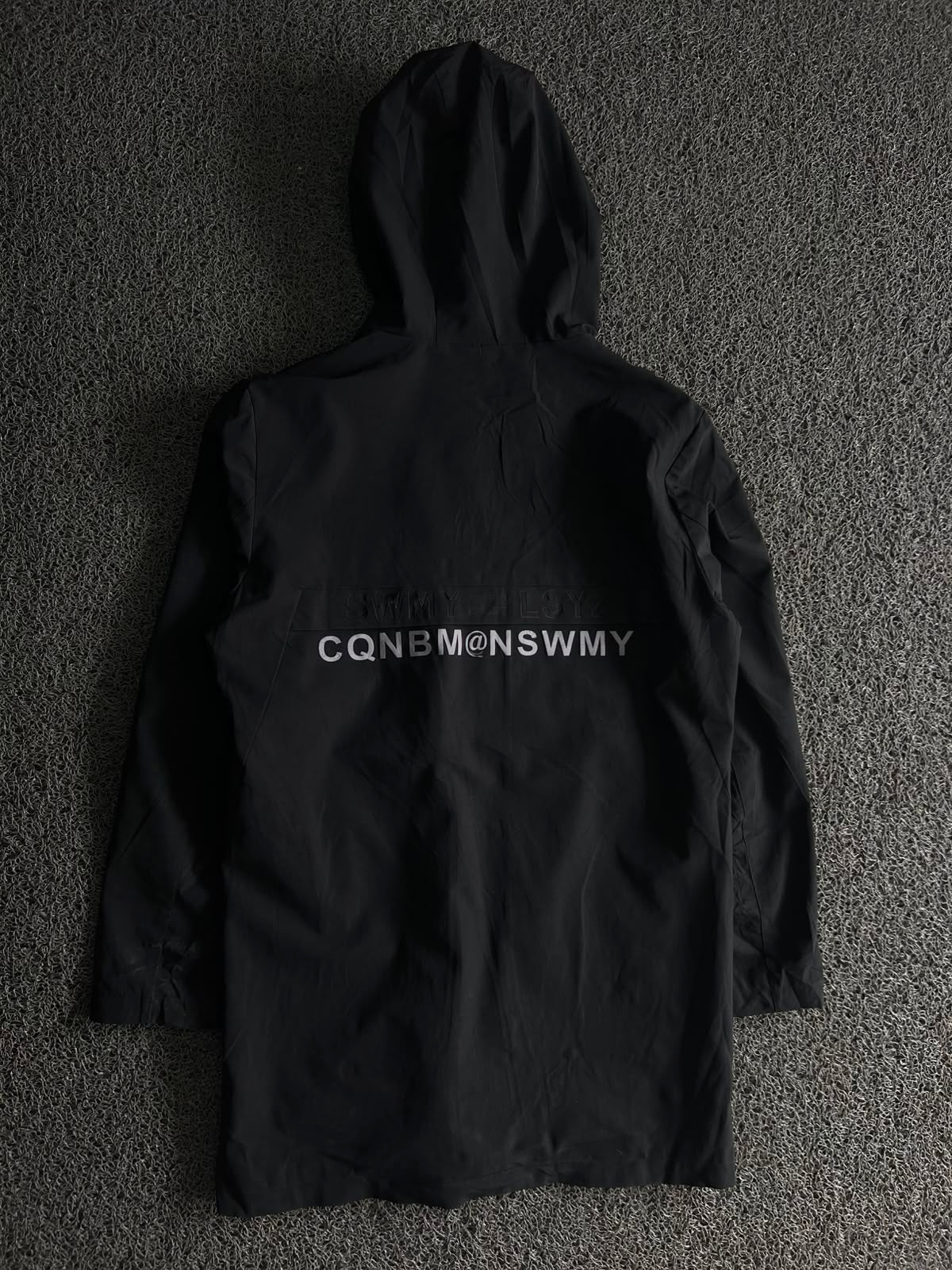 Vintage Black Hooded Utility Jacket ⚠️ Small Damage