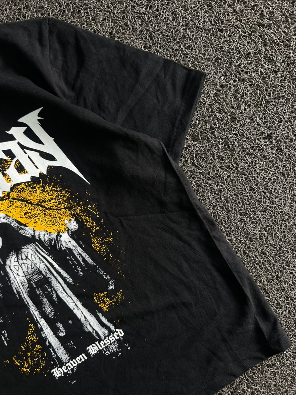 Black “Heaven Blessed” Graphic Print T-Shirt – Gothic Religious Design