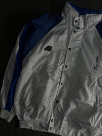 Lightweight Utility Jacket with Button Closure & Front Pockets
