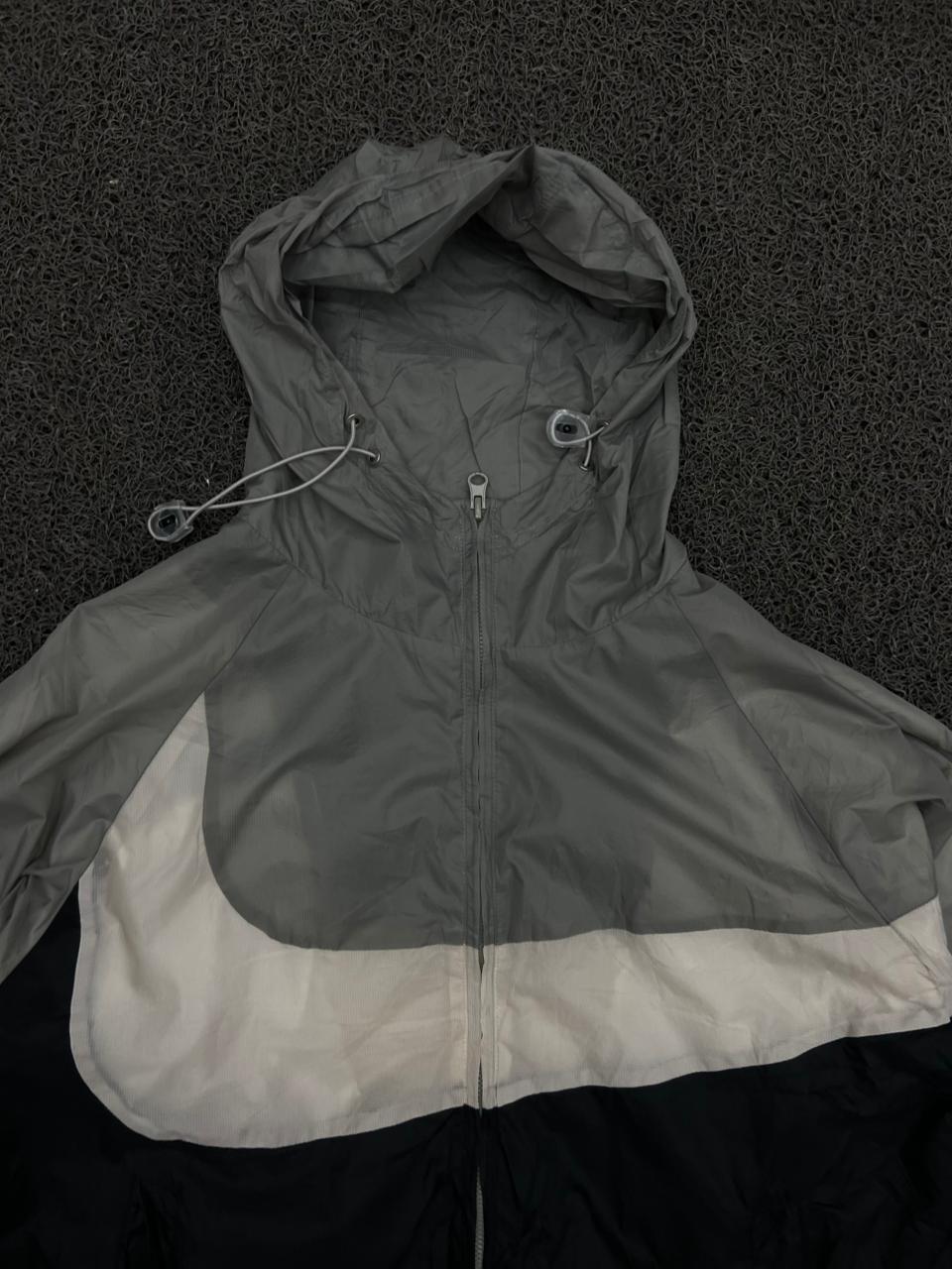 Color Block Hooded Windbreaker Jacket
