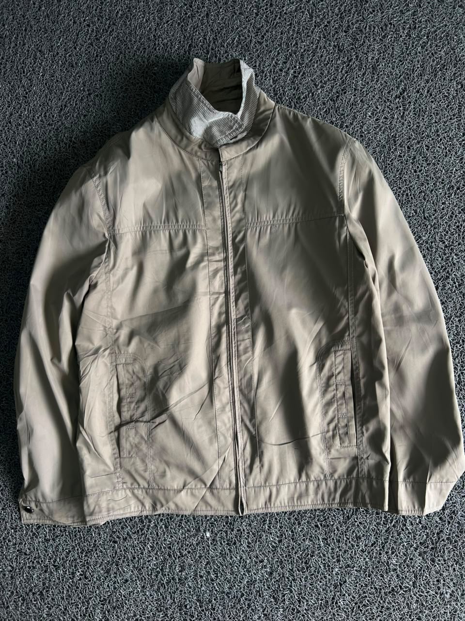 Lightweight Full-Zip Jacket – Men's Casual High Neck Windbreaker
