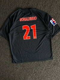 Ronaldinho #21 PSG 2001/02 Black Home Retro Football Jersey – Five Sleeve