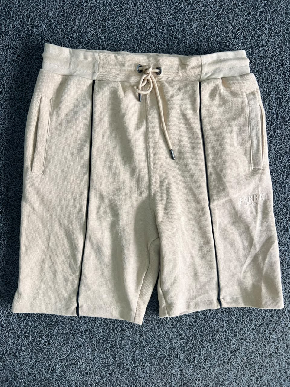 Ferré Milano Drawstring Sweat Shorts with Contrast Side Piping