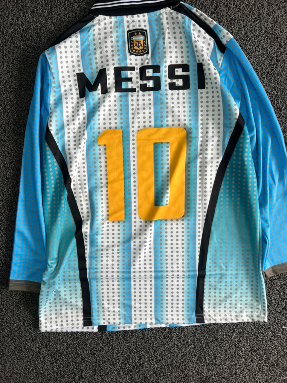 Argentina 1994 Retro Home Jersey – Messi #10 Long Sleeve Classic Football Jersey