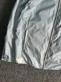 Lightweight Full-Zip Windbreaker Jacket
Minimalist Casual Outerwear | Lightweight | Zip-Up | Unisex Style