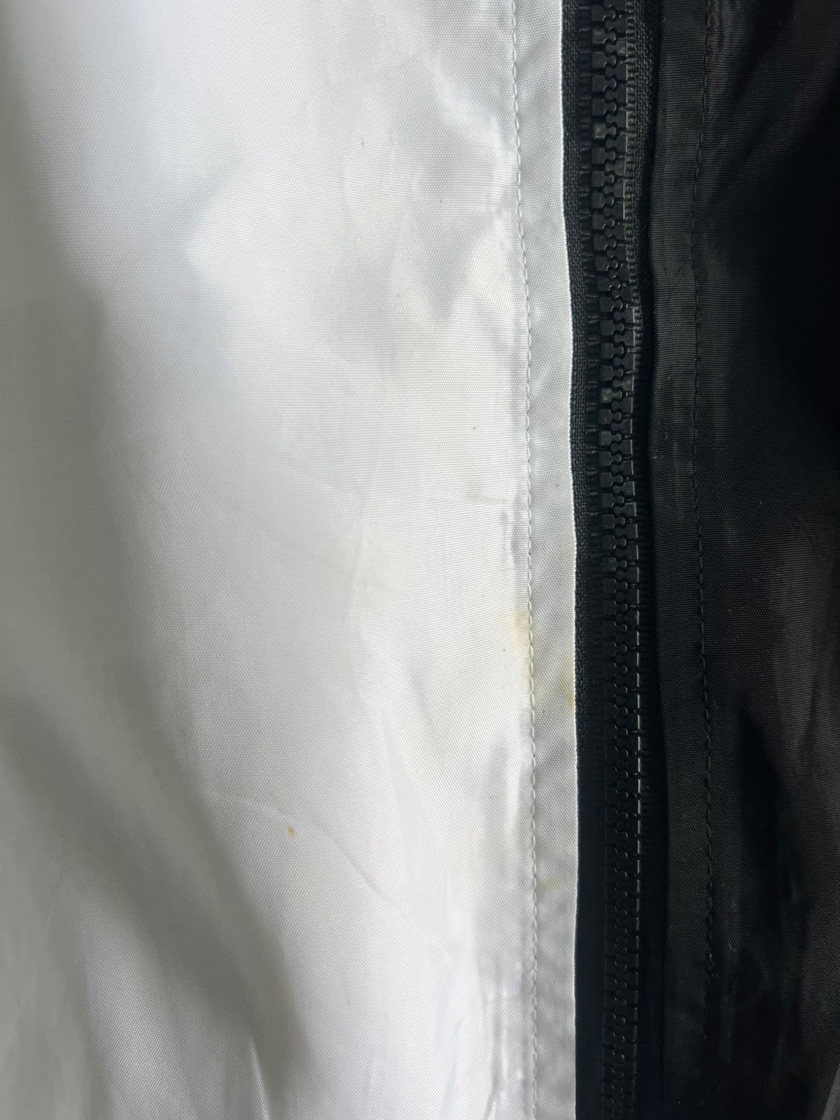 Vintage Black & White Full Zip Hooded Windbreaker Jacket ⚠️ Small Stains