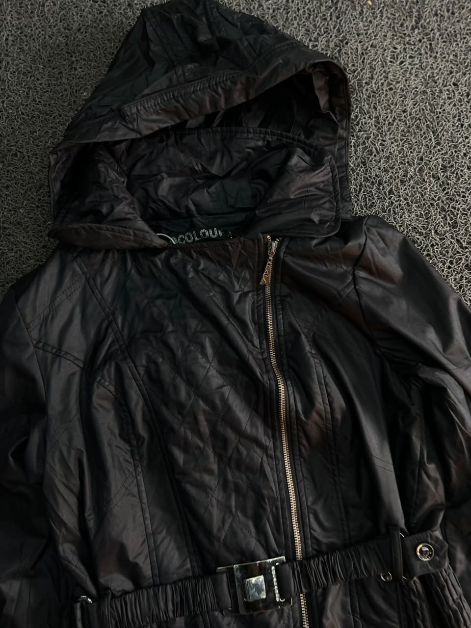 Black Hooded Belted Jacket ⚠️ Small Scratch  – Zip Front Casual Outerwear