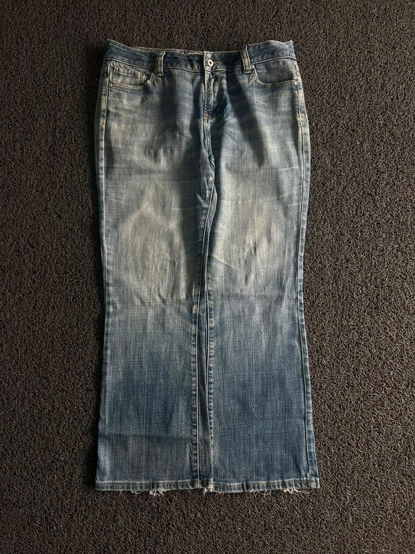 Vintage Washed Blue Denim| Raw Hem | Y2K Casual Style
