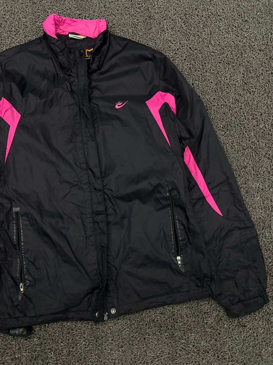 Black & Pink Windbreaker Jacket –Vintage Style