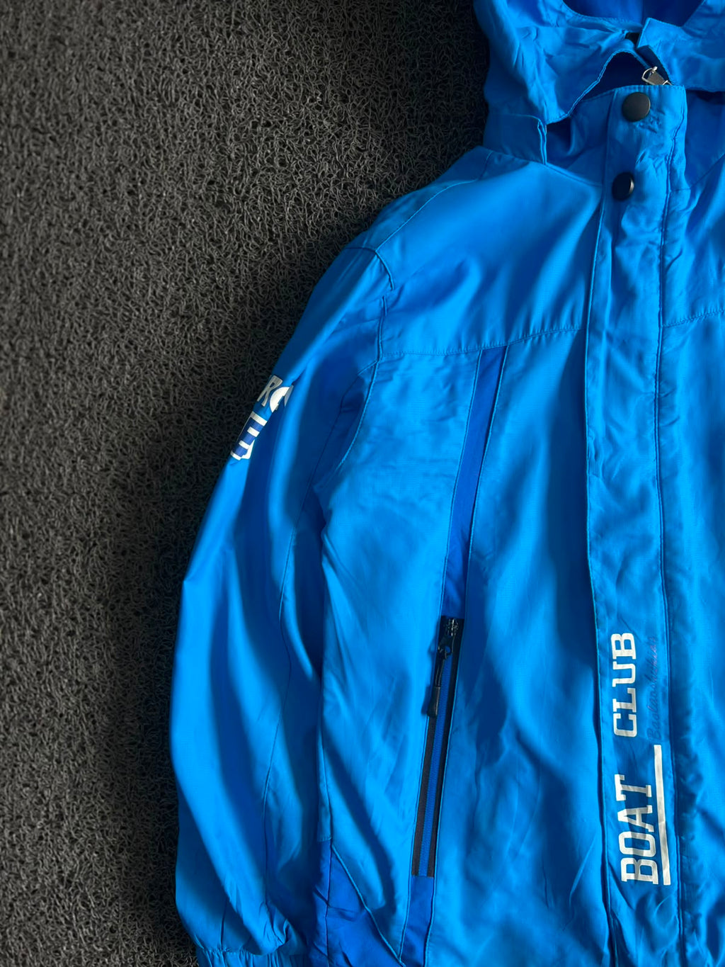 Blue Hooded Boat Club Outdoor Jacket – Waterproof Full-Zip Windbreaker