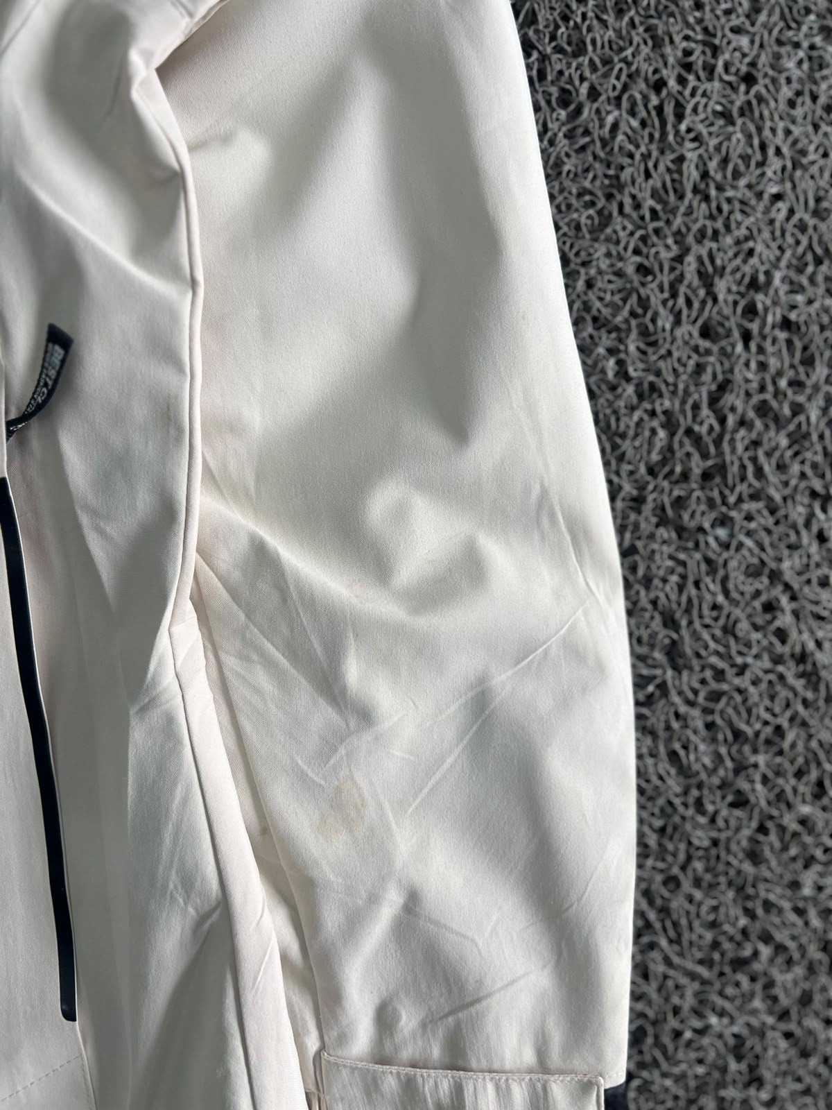 Outdoor Performance Hooded Waterproof Jacket ⚠️ Small Stains