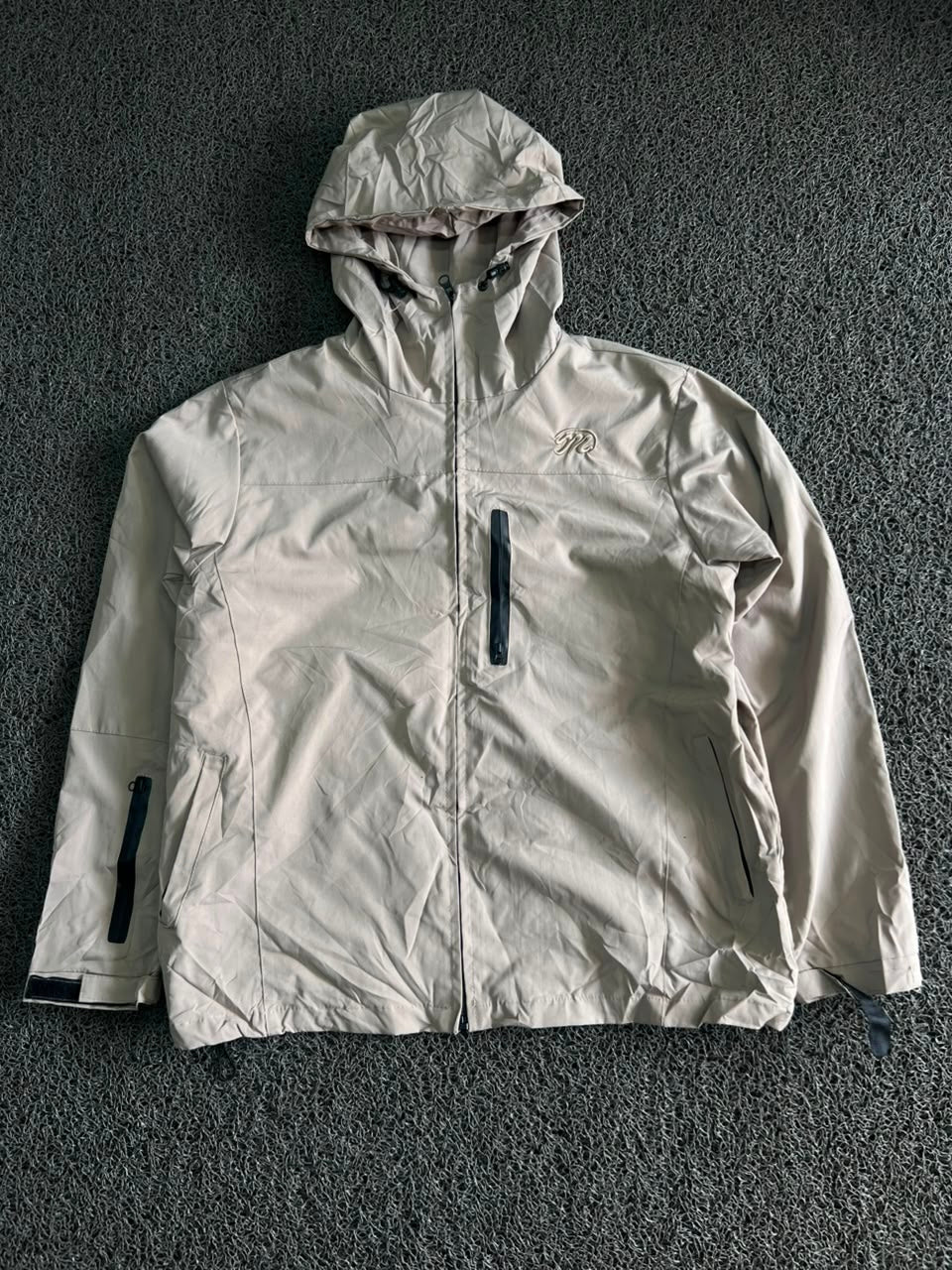 Lightweight Hooded Outdoor Windbreaker Jacket