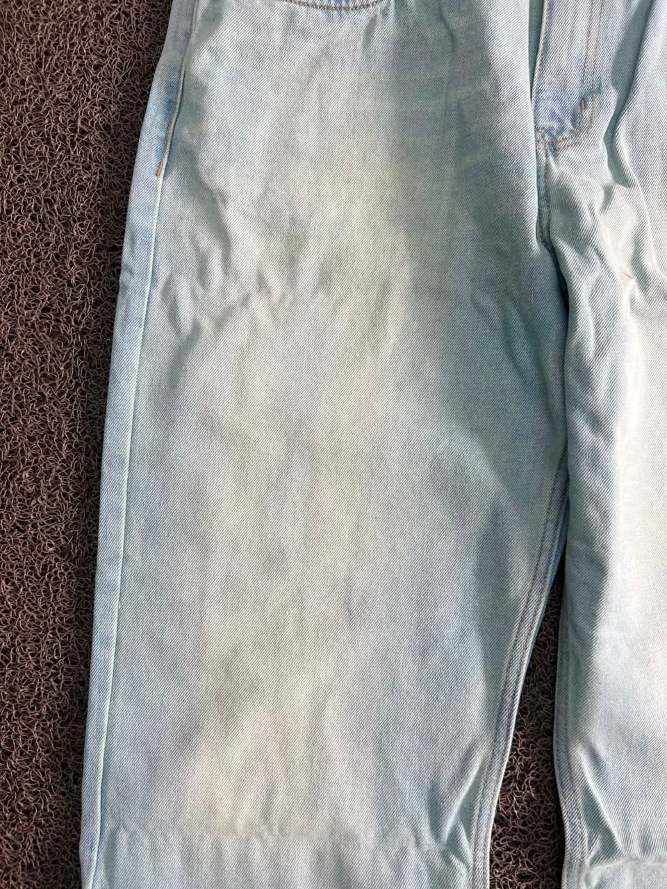 Vintage Light Wash High-Waisted Straight Leg Denim Jeans – Classic Blue Unisex